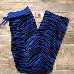 NWT 💙Super cute pj lounge pants sz. Large